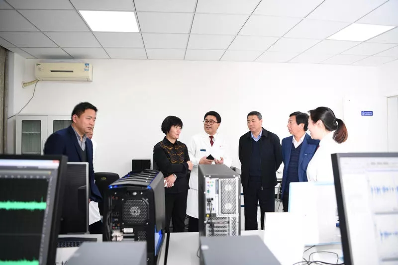 莲池区委政法委召开“收心会”安排部署当前重点工作